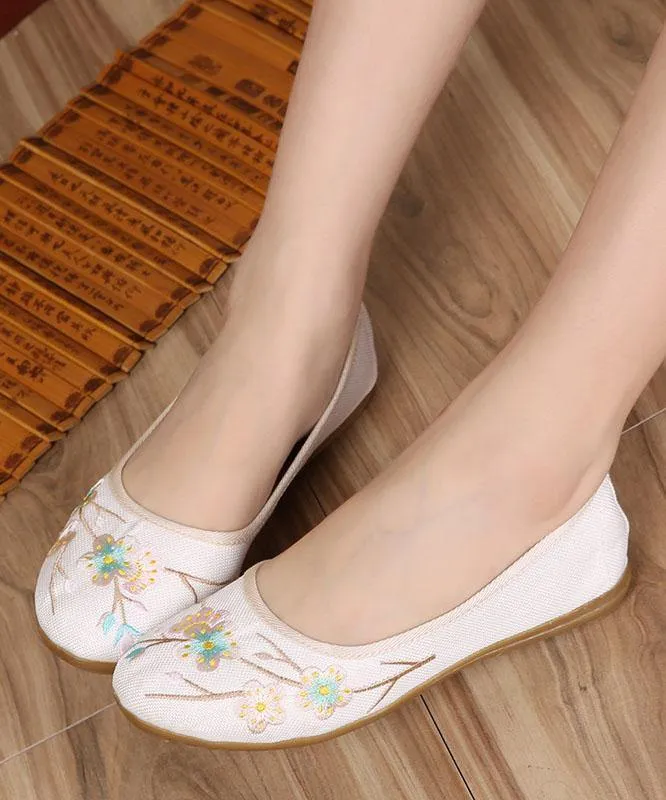 Art Splicing Flat Shoes For Women Beige Embroidered Cotton Linen Fabric