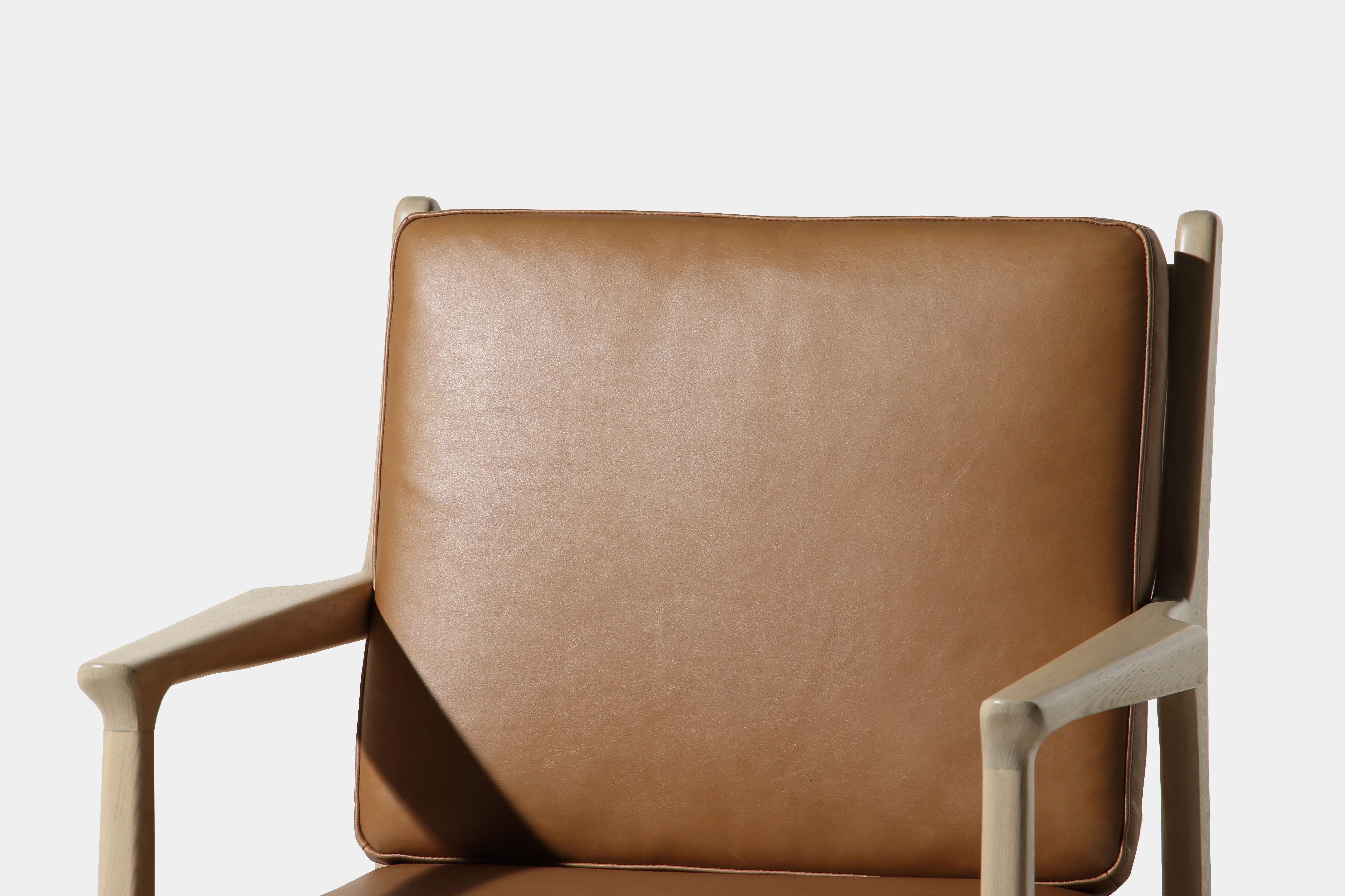 At Ease Dining Chair