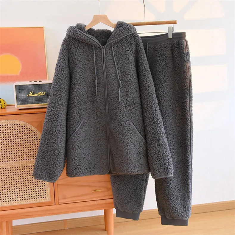 Autumn/Winter New Women’s Warm Soft Coral Fleece Pajamas – 2-Piece Home Suit, Casual Hooded Nightwear for Couples