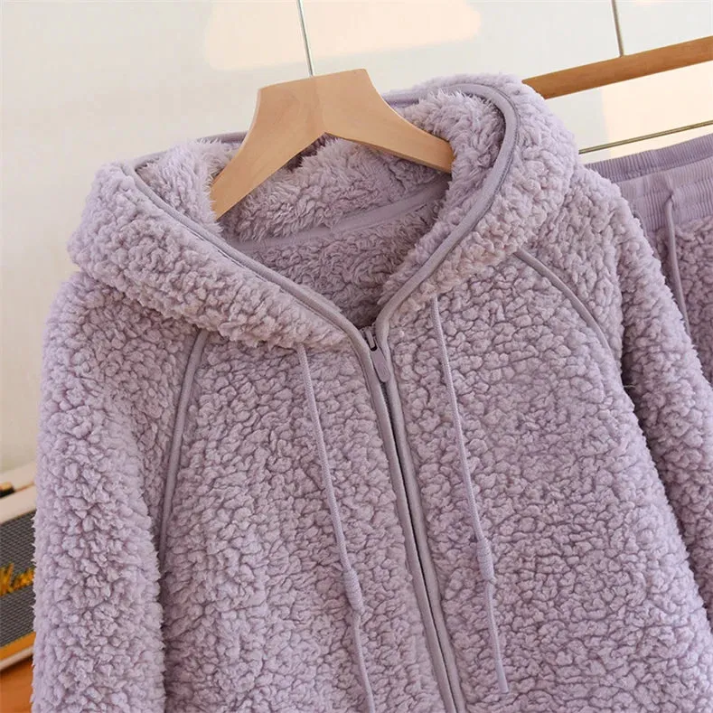 Autumn/Winter New Women’s Warm Soft Coral Fleece Pajamas – 2-Piece Home Suit, Casual Hooded Nightwear for Couples