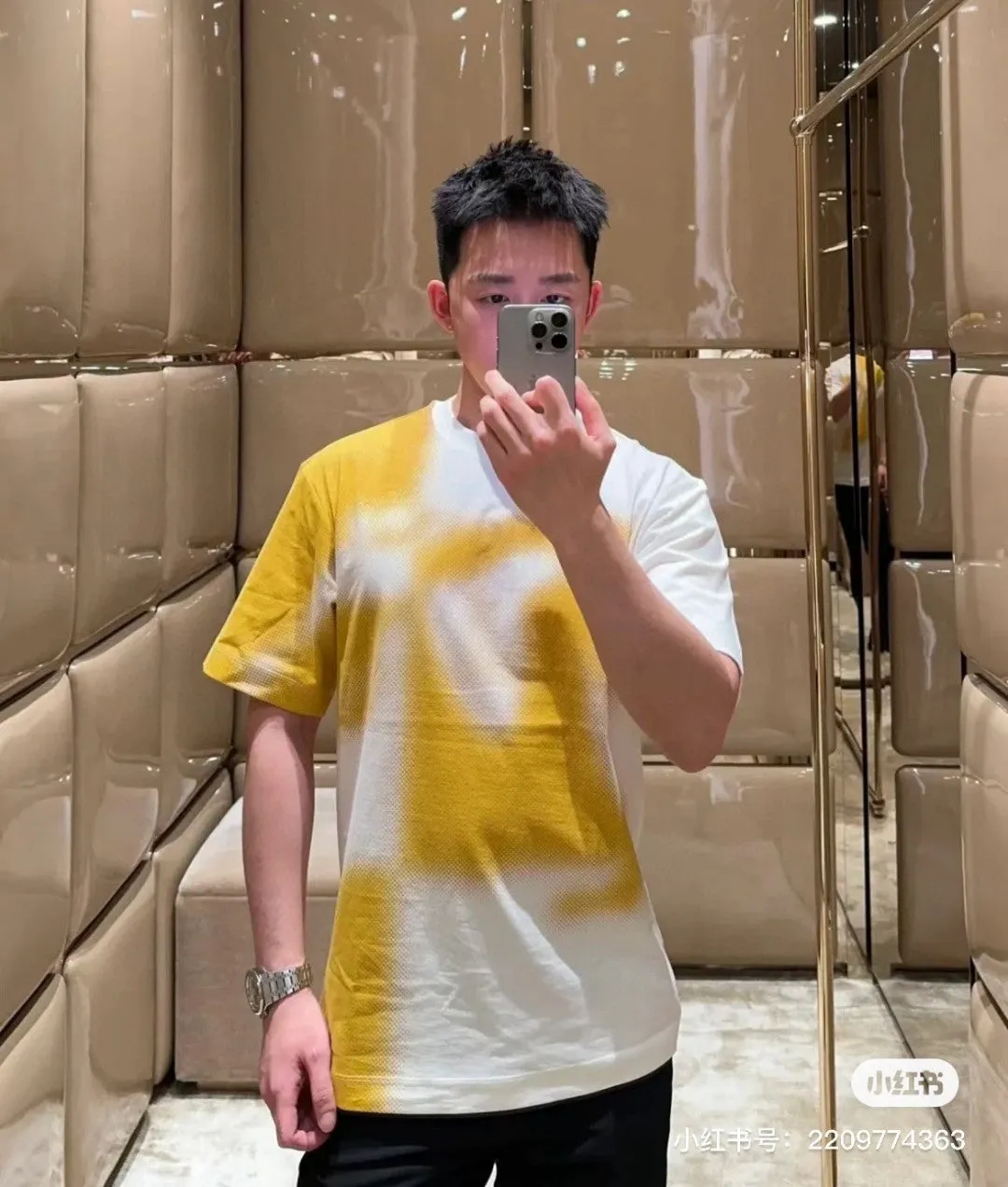 Burberry Gradient Equestrian Logo Yellow T-Shirt