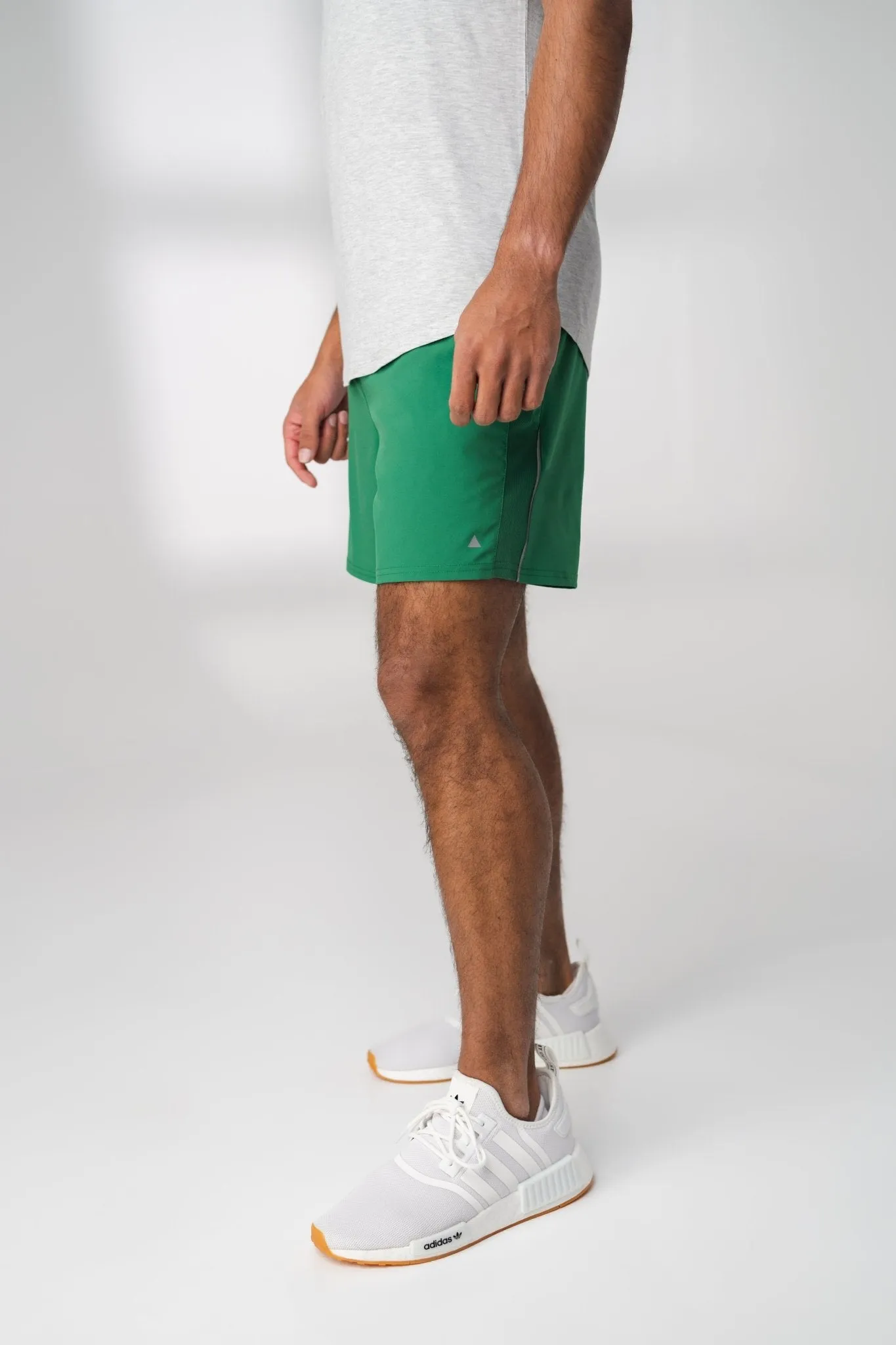 The Prime Short 6" V1 - Cedar